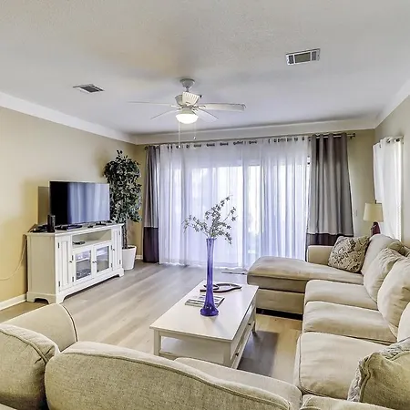 Ocean Breeze 18 Villa